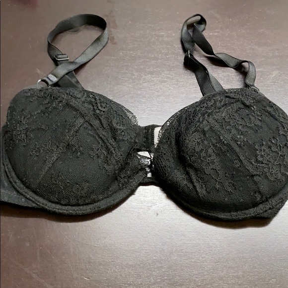 Hurt Lace Bra 34C - Picture 4 of 16